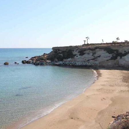 Modern Studio Apartment Armonia Court Paralimni Esterno foto
