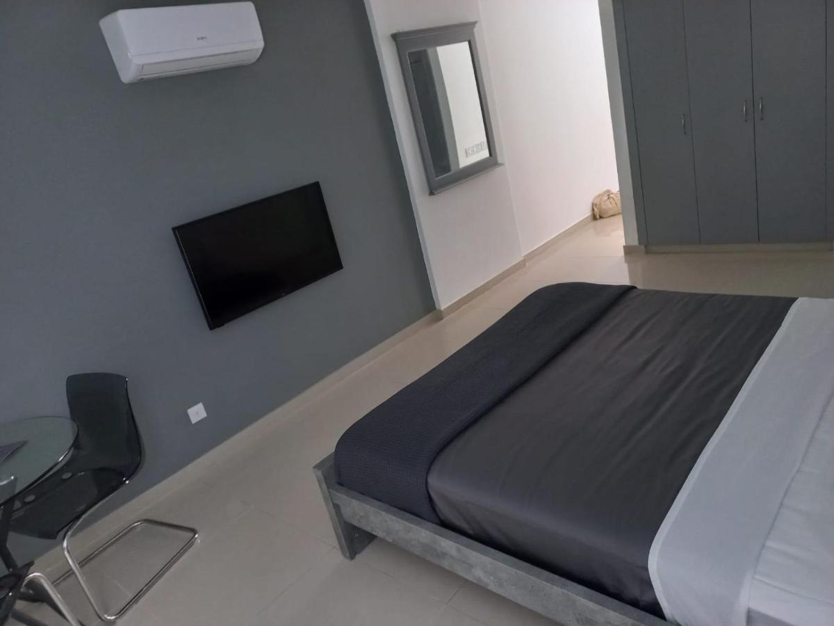 Modern Studio Apartment Armonia Court Paralimni Esterno foto