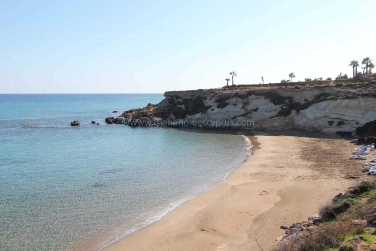 Modern Studio Apartment Armonia Court Paralimni Esterno foto