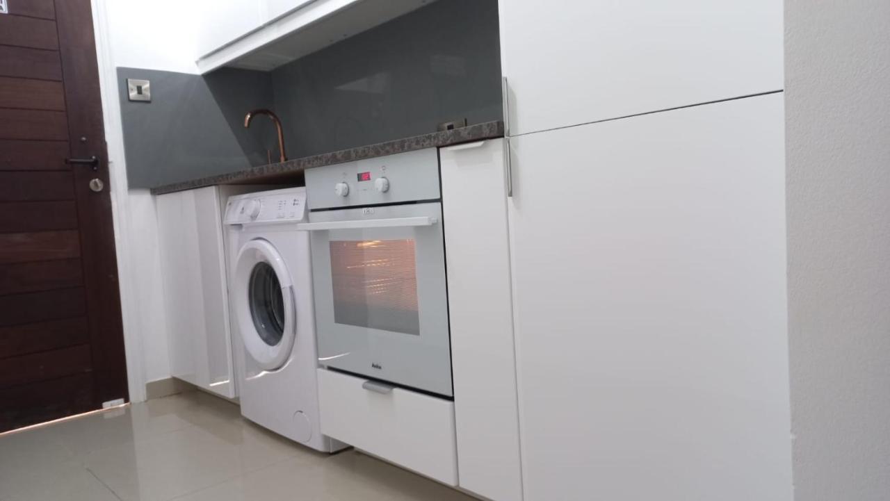 Modern Studio Apartment Armonia Court Paralimni Esterno foto