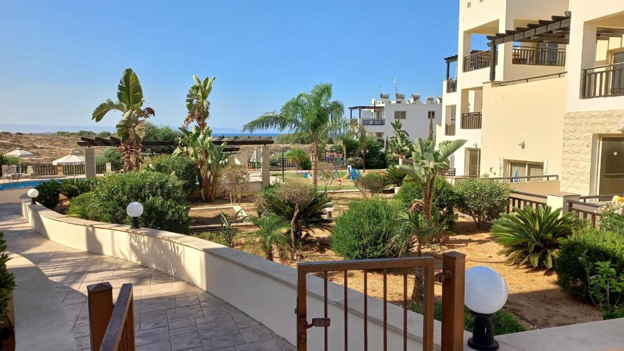 Modern Studio Apartment Armonia Court Paralimni Esterno foto