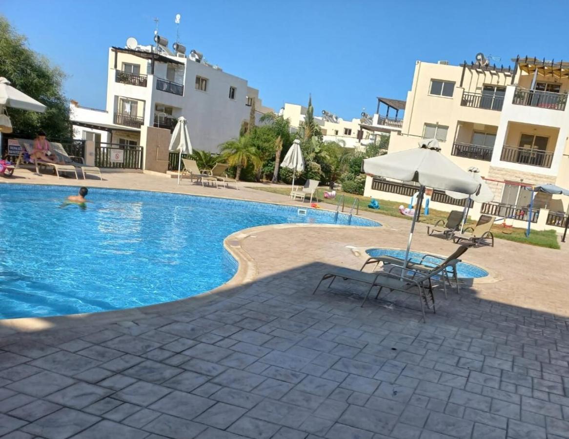 Modern Studio Apartment Armonia Court Paralimni Esterno foto